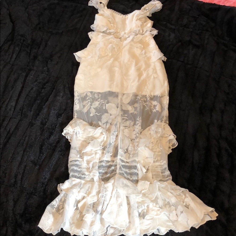 STUNNING Three Floor Bouquet Lace Dress Size US 8 - Picture 6 of 7